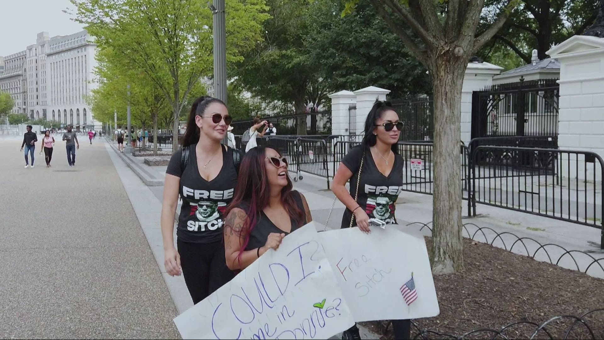 Snooki Goes To Washington (1)