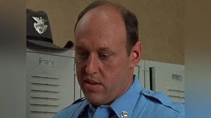 Good Cop, Bad Cop