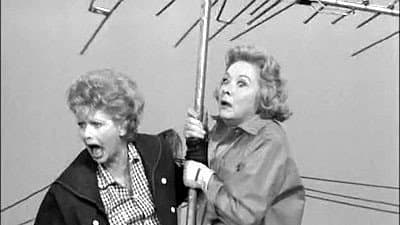 Lucy Puts Up a TV Antenna