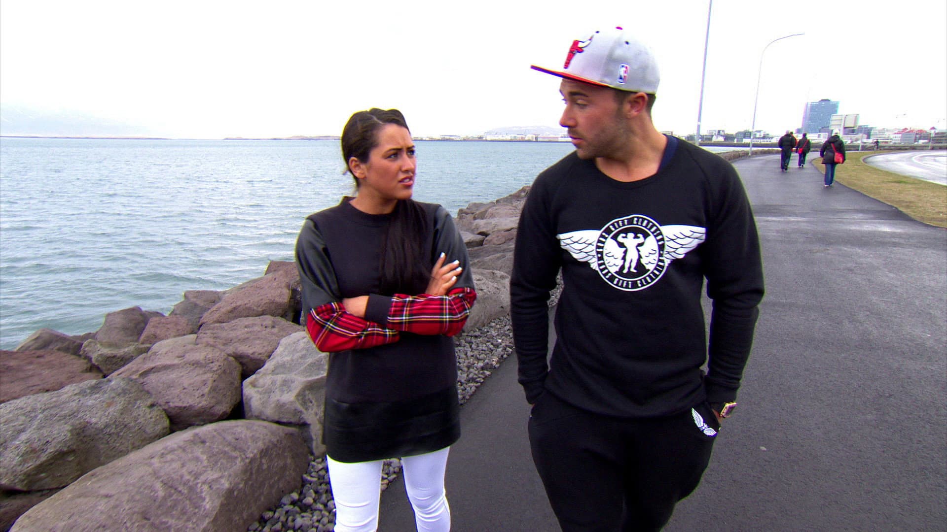 Marnie Exposes Gary