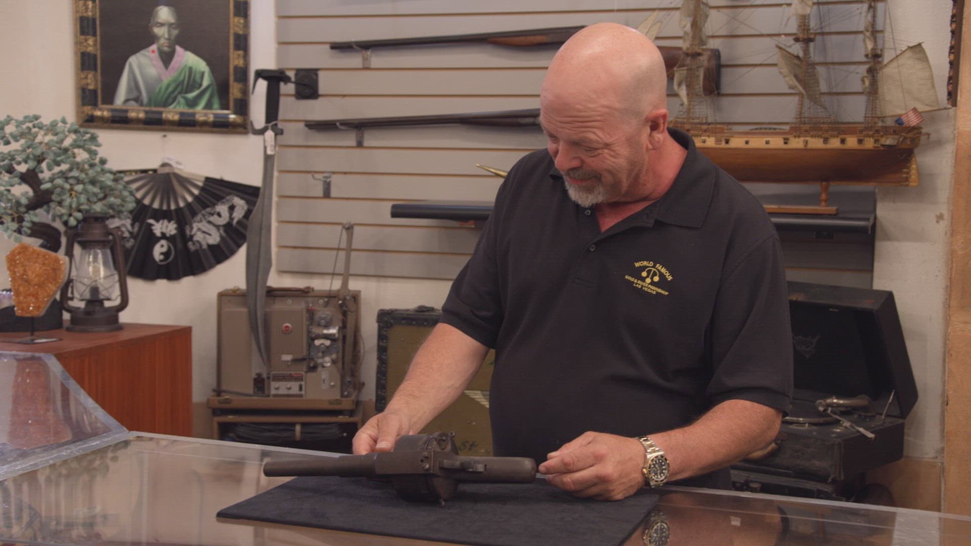 Shoot for the Pawn Stars