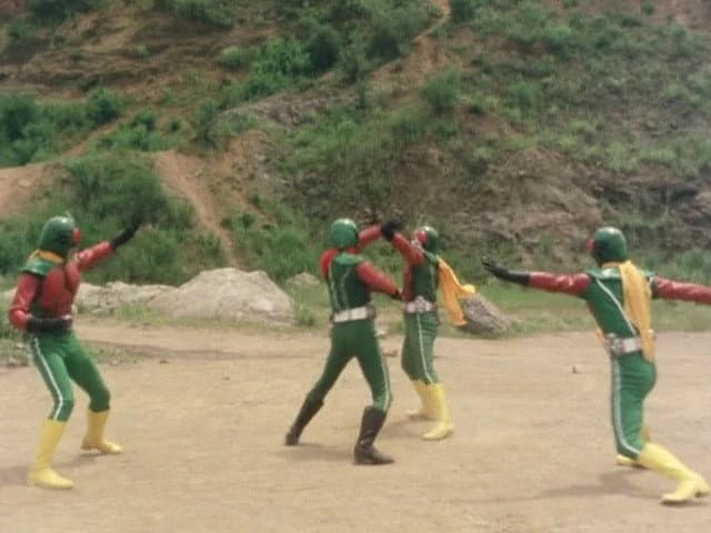 Four Skyriders, Who is the Real One