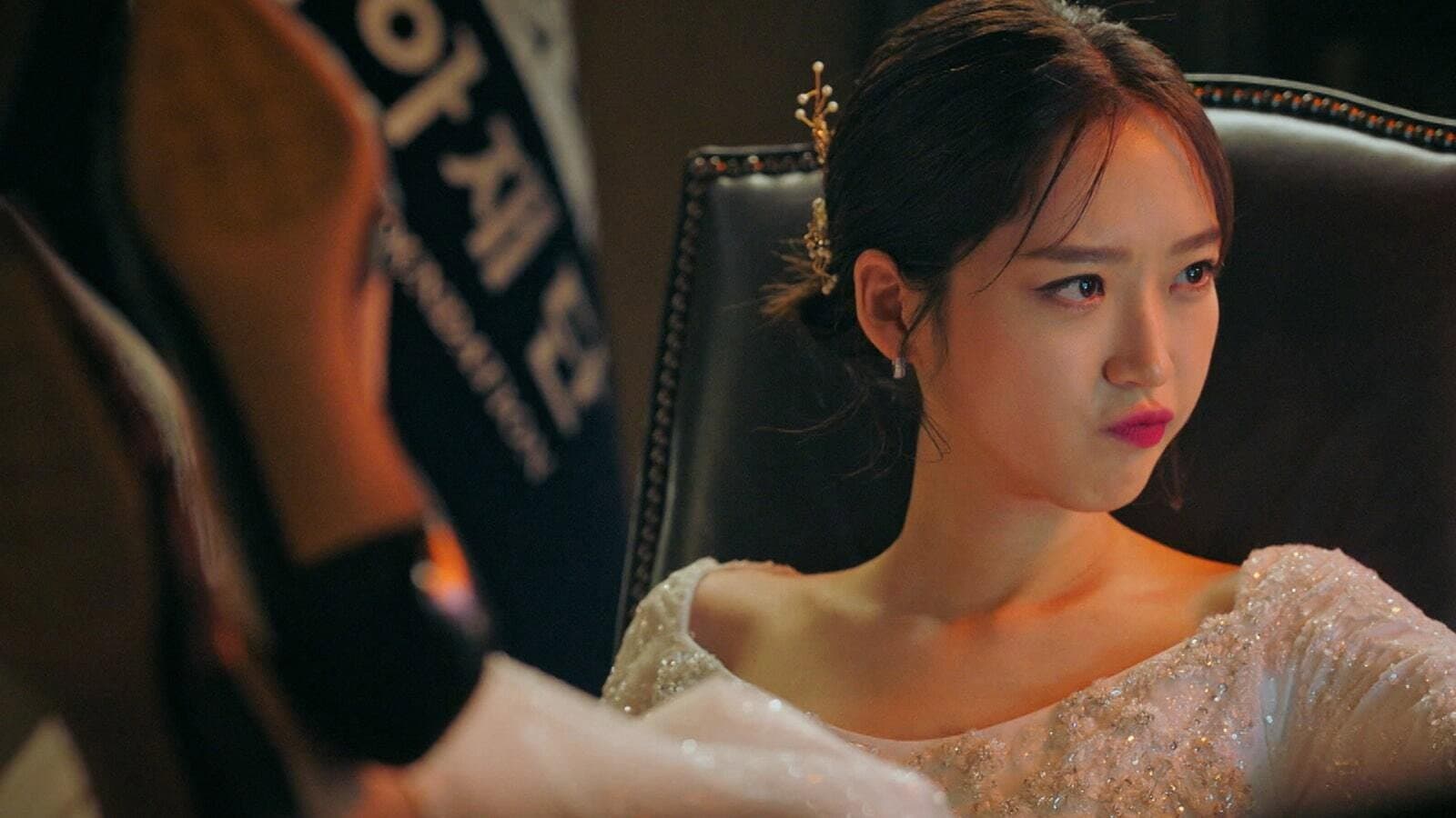 Seok Kyung Threatens Seo Jin