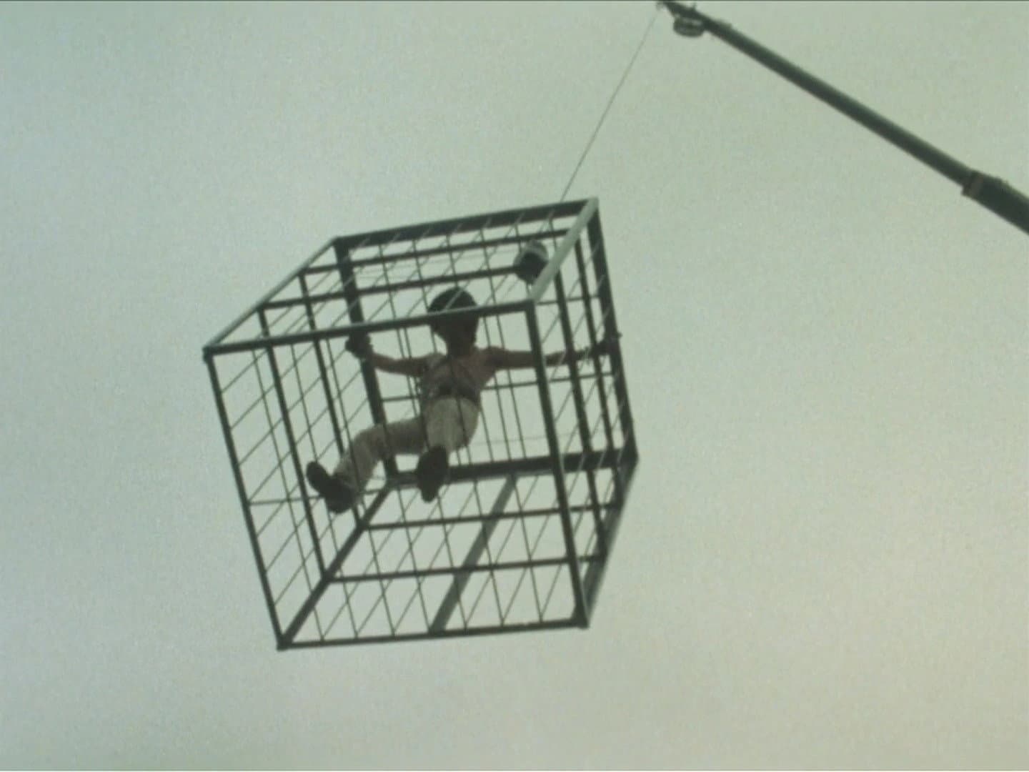 Kazuya in the Zoo, Escape from the Underwater Tank Impossible