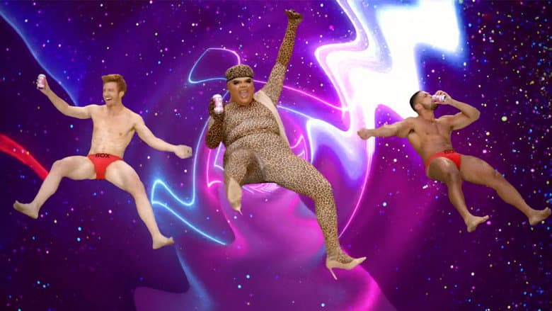 Pop! Goes the Queens