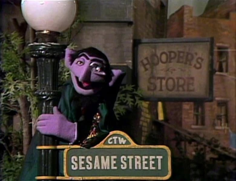 The Count Counts Streetlights (0666)