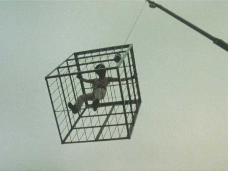 Kazuya in the Zoo, Escape from the Underwater Tank Impossible