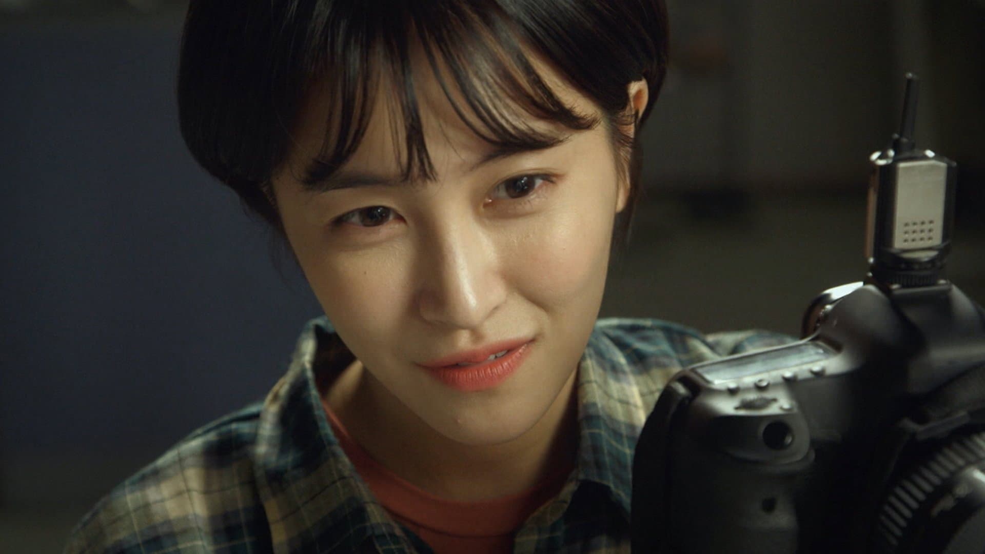 Eun Ji Is Up To Something